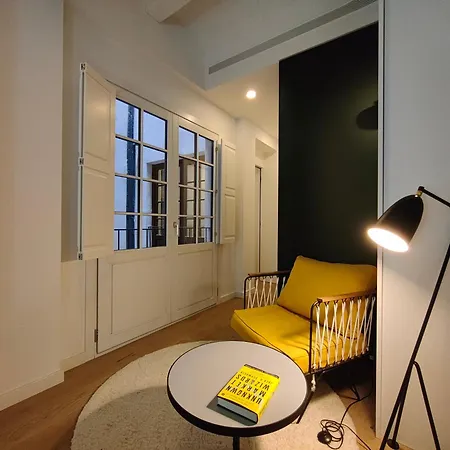 Luxury 2br&2washrooms City Center Lejlighed