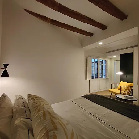 Luxury 2br&2washrooms City Center Lejlighed