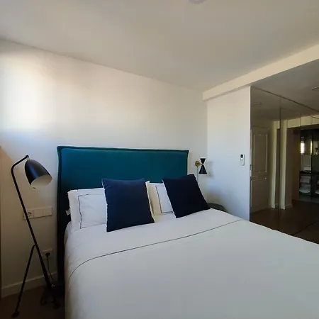 Luxury 2br&2washrooms City Center Lejlighed *