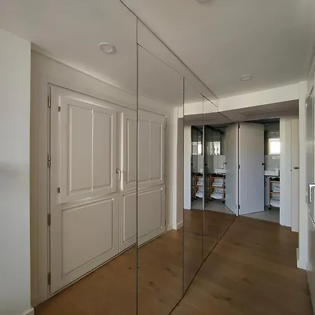 Luxury 2br&2washrooms City Center
